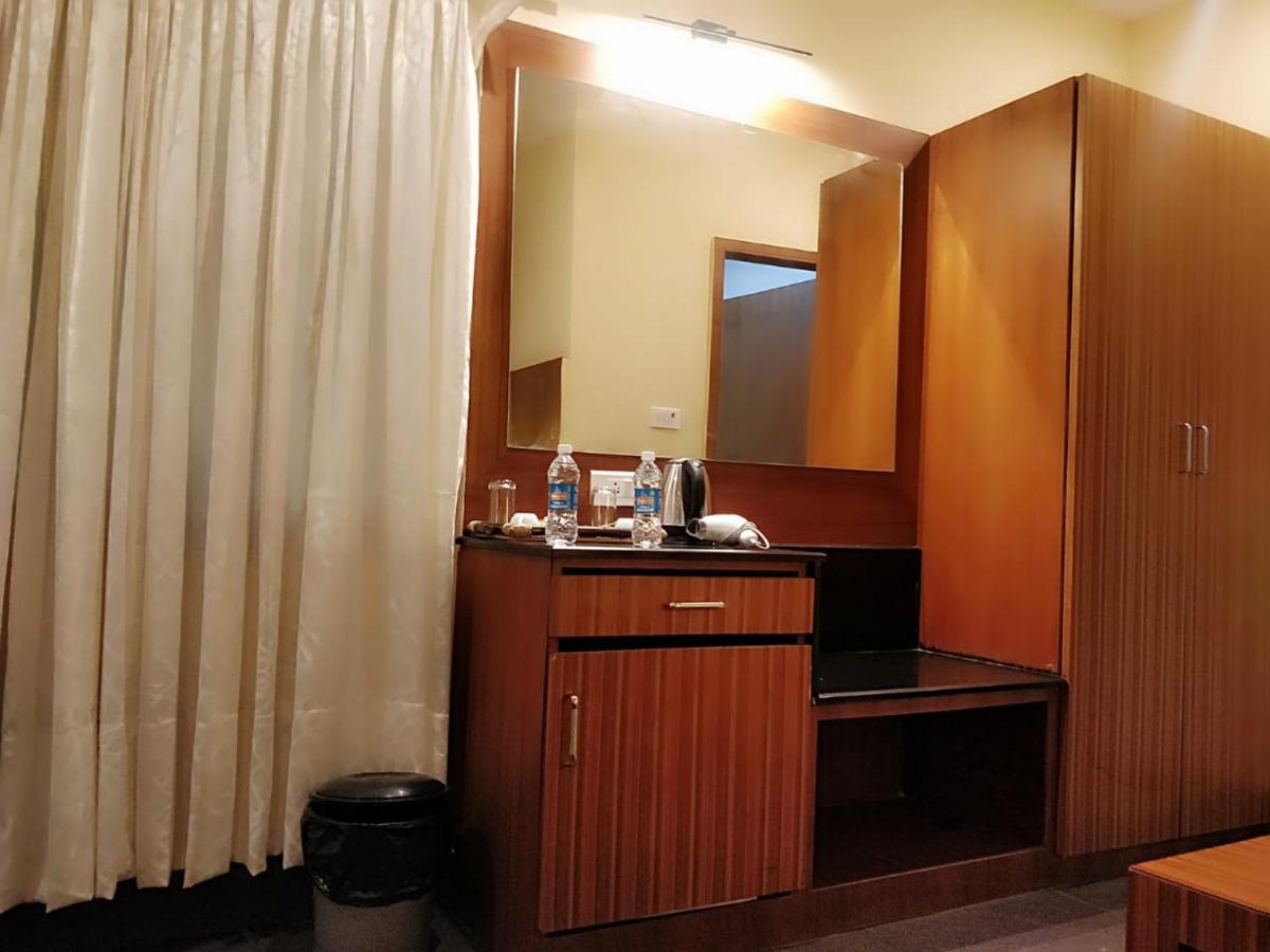 Pearl Park Beach Resort Private Limited Port Blair Buitenkant foto